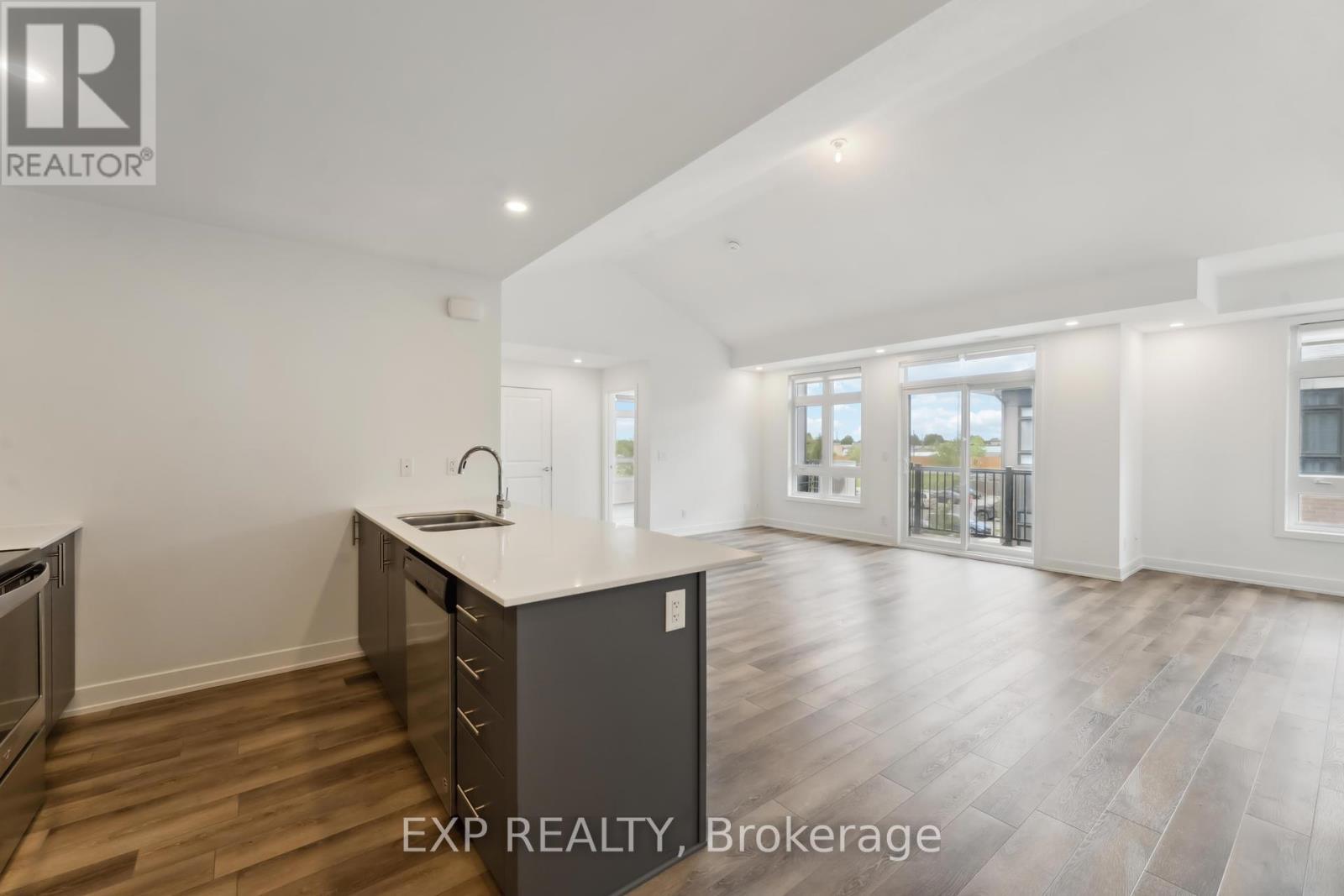 












224 BIG SKY PRIVATE

,
Ottawa,




Ontario
K1T0M8

