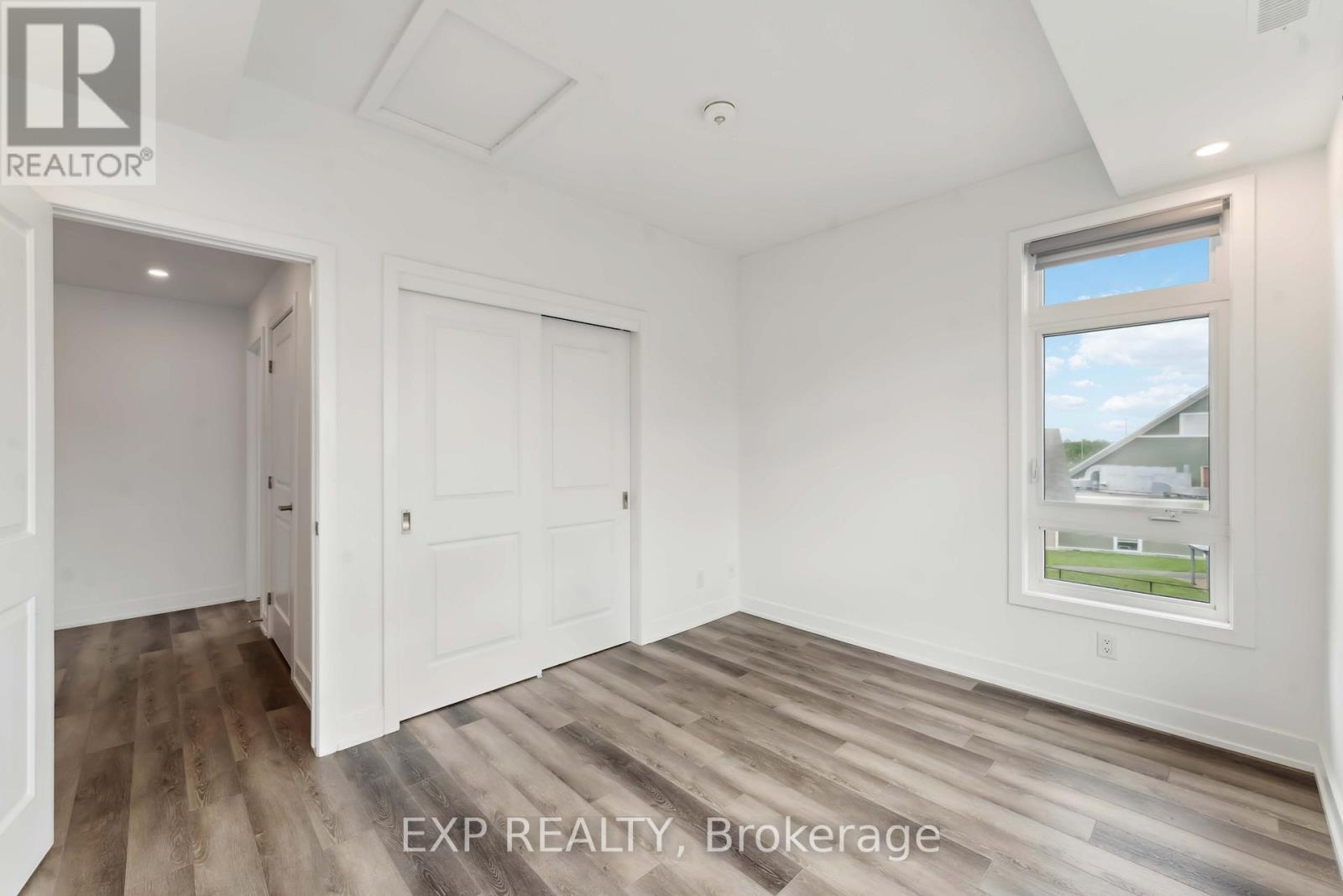 












224 BIG SKY PRIVATE

,
Ottawa,




Ontario
K1T0M8

