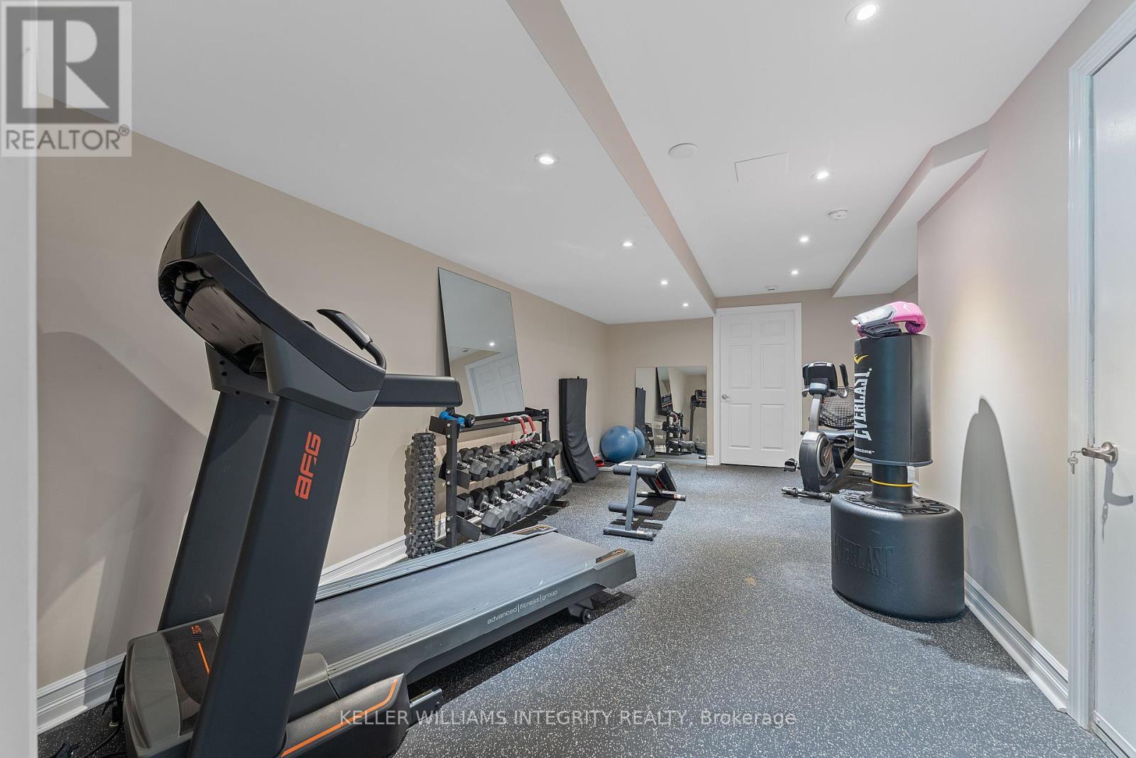 












1893 RIDEAU ROAD

,
Ottawa,




Ontario
K1X1E1

