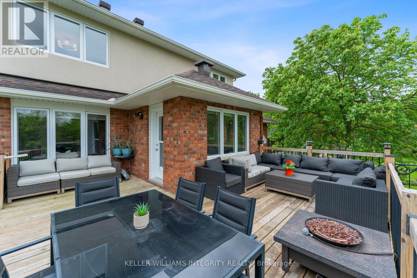 












1893 RIDEAU ROAD

,
Ottawa,




Ontario
K1X1E1

