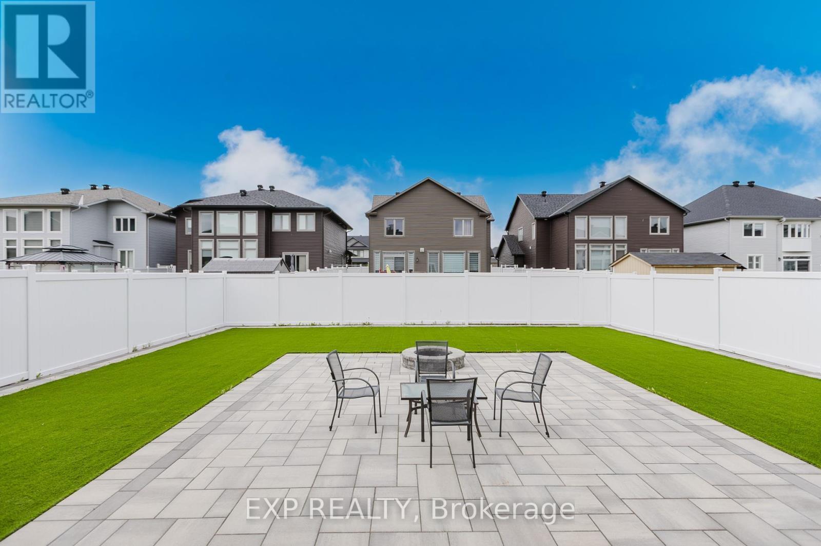 












504 ALBERT BOYD PRIVATE

,
Ottawa,




Ontario
K0A1L0

