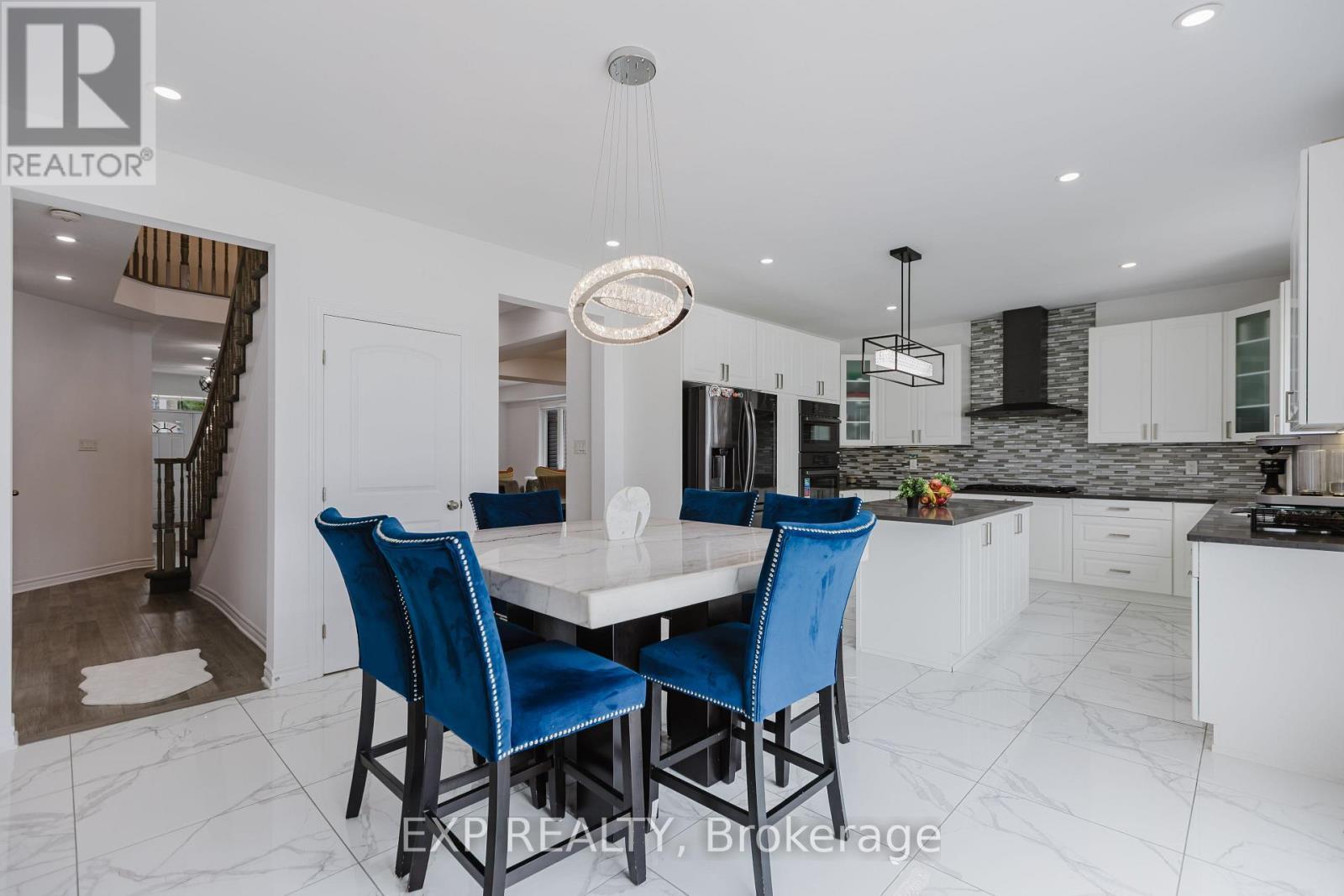 












504 ALBERT BOYD PRIVATE

,
Ottawa,




Ontario
K0A1L0


