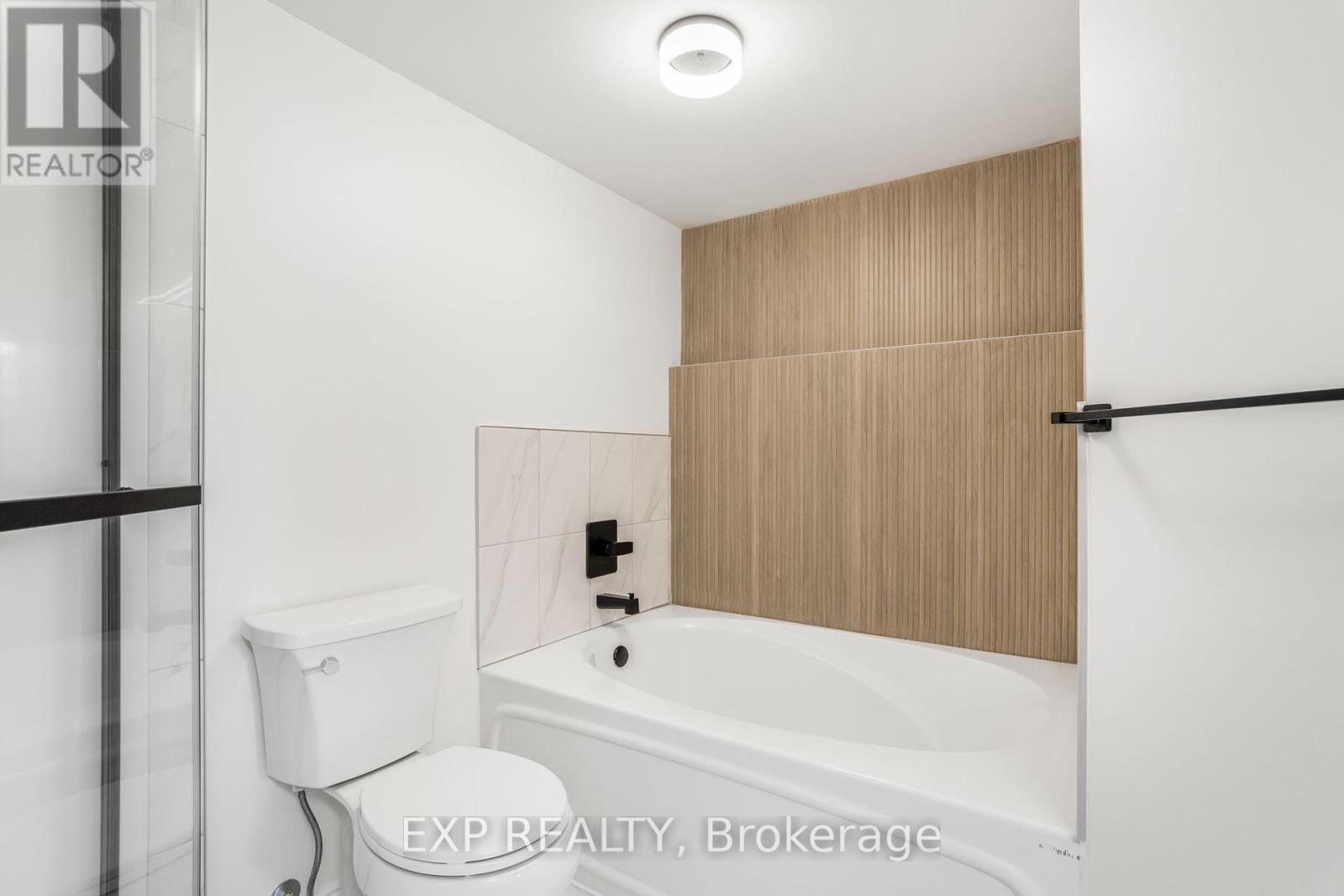 












121 - 5 - 70 EDENVALE DR DRIVE

,
Ottawa,




Ontario
K2K3N7

