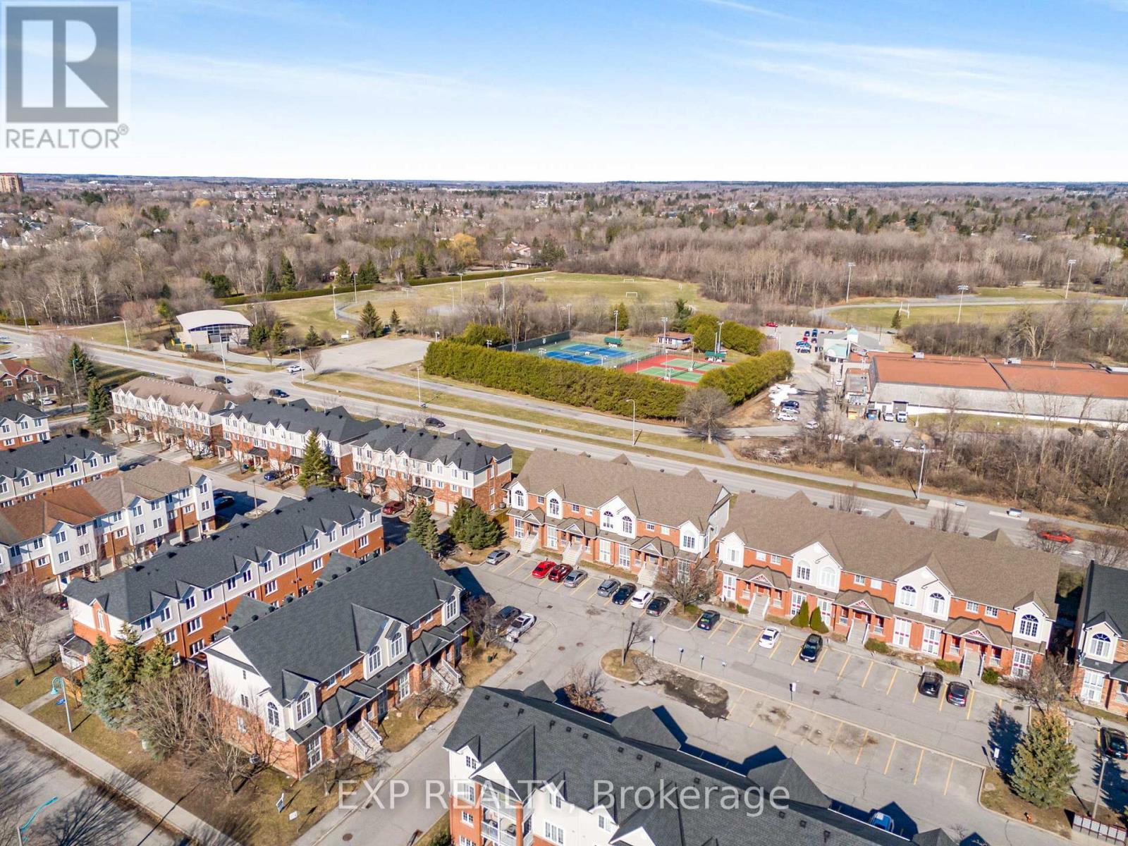 












121 - 5 - 70 EDENVALE DR DRIVE

,
Ottawa,




Ontario
K2K3N7

