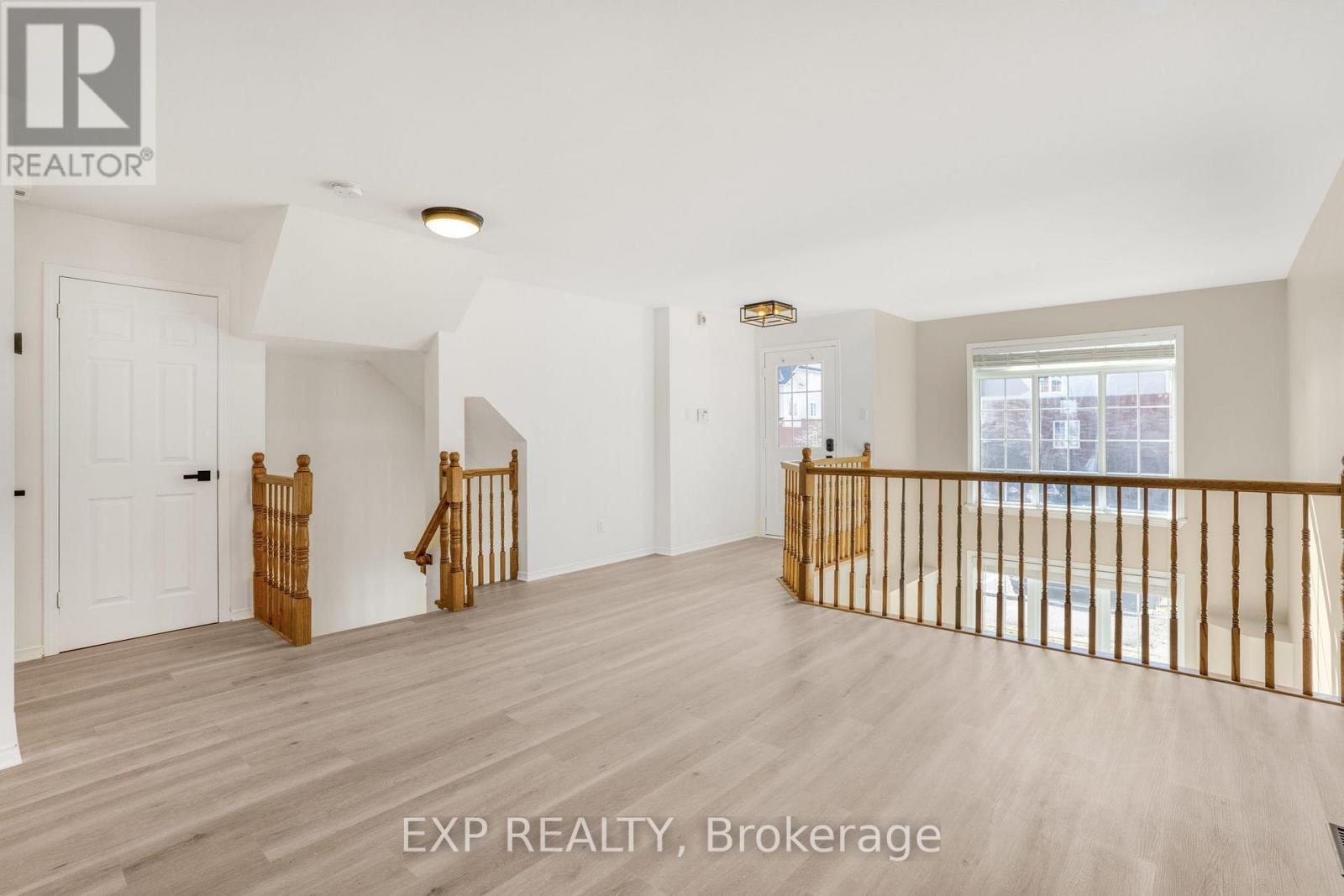 












121 - 5 - 70 EDENVALE DR DRIVE

,
Ottawa,




Ontario
K2K3N7


