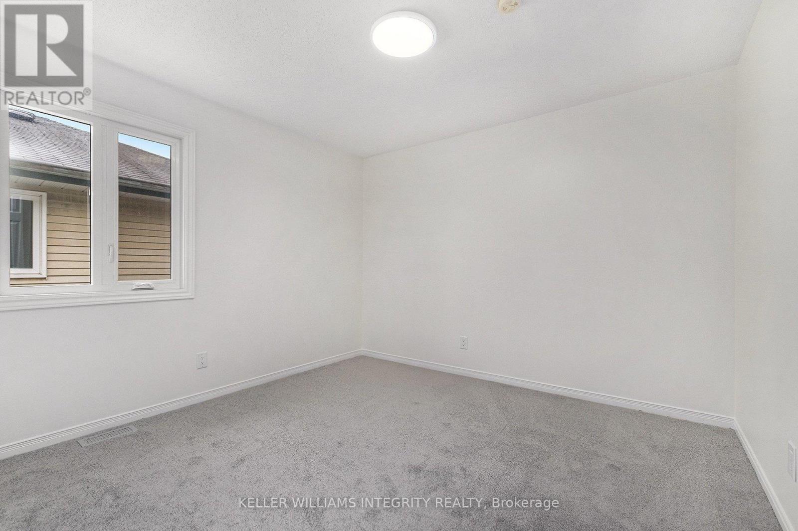 












15 SADDLEHORN CRESCENT

,
Ottawa,




Ontario
K2M1W9

