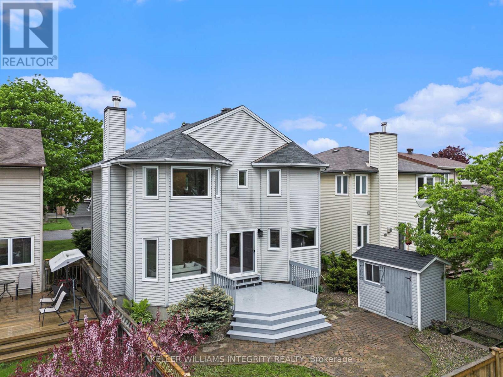 












15 SADDLEHORN CRESCENT

,
Ottawa,




Ontario
K2M1W9

