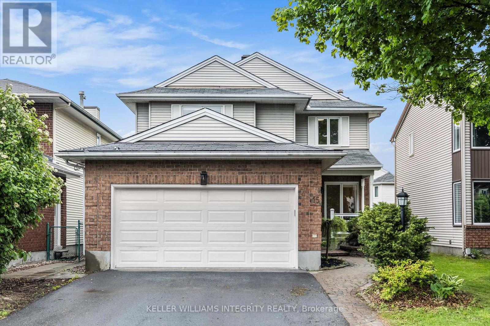 












15 SADDLEHORN CRESCENT

,
Ottawa,




Ontario
K2M1W9

