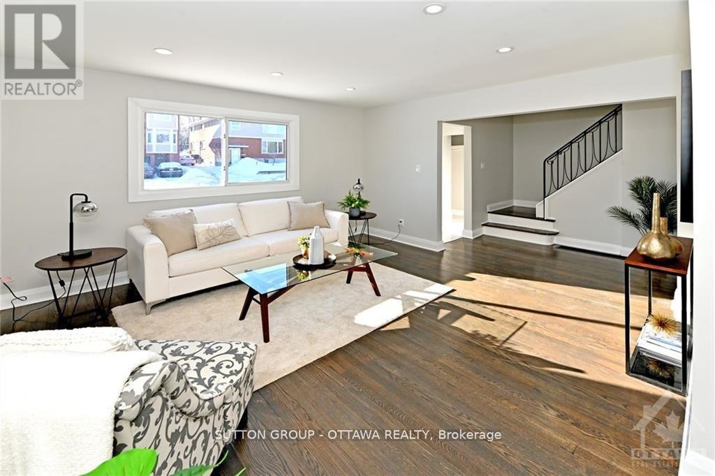 












2675 MARIE STREET

,
Ottawa,




Ontario
K2B7E3

