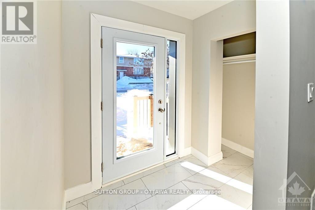 












2675 MARIE STREET

,
Ottawa,




Ontario
K2B7E3

