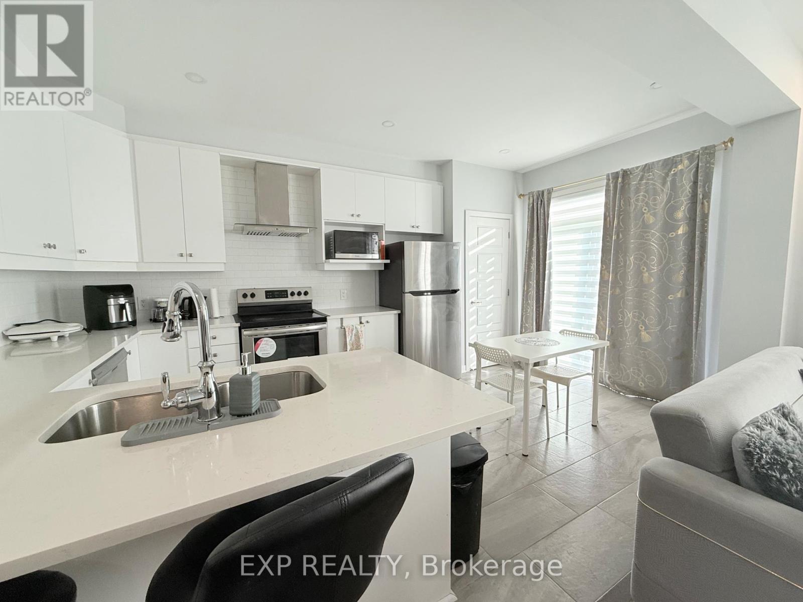 












615 ALLIED MEWS

,
Ottawa,




Ontario
K2S3A3

