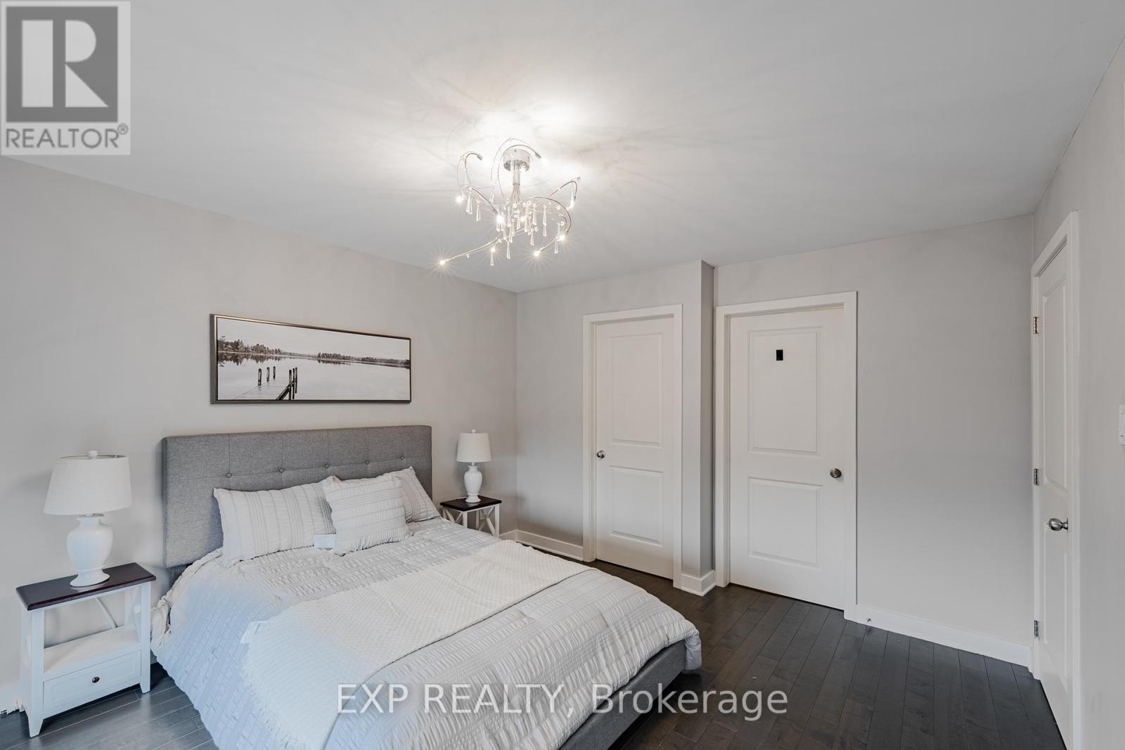 












14 CAMIL STREET

,
Ottawa,




Ontario
K1K0X1

