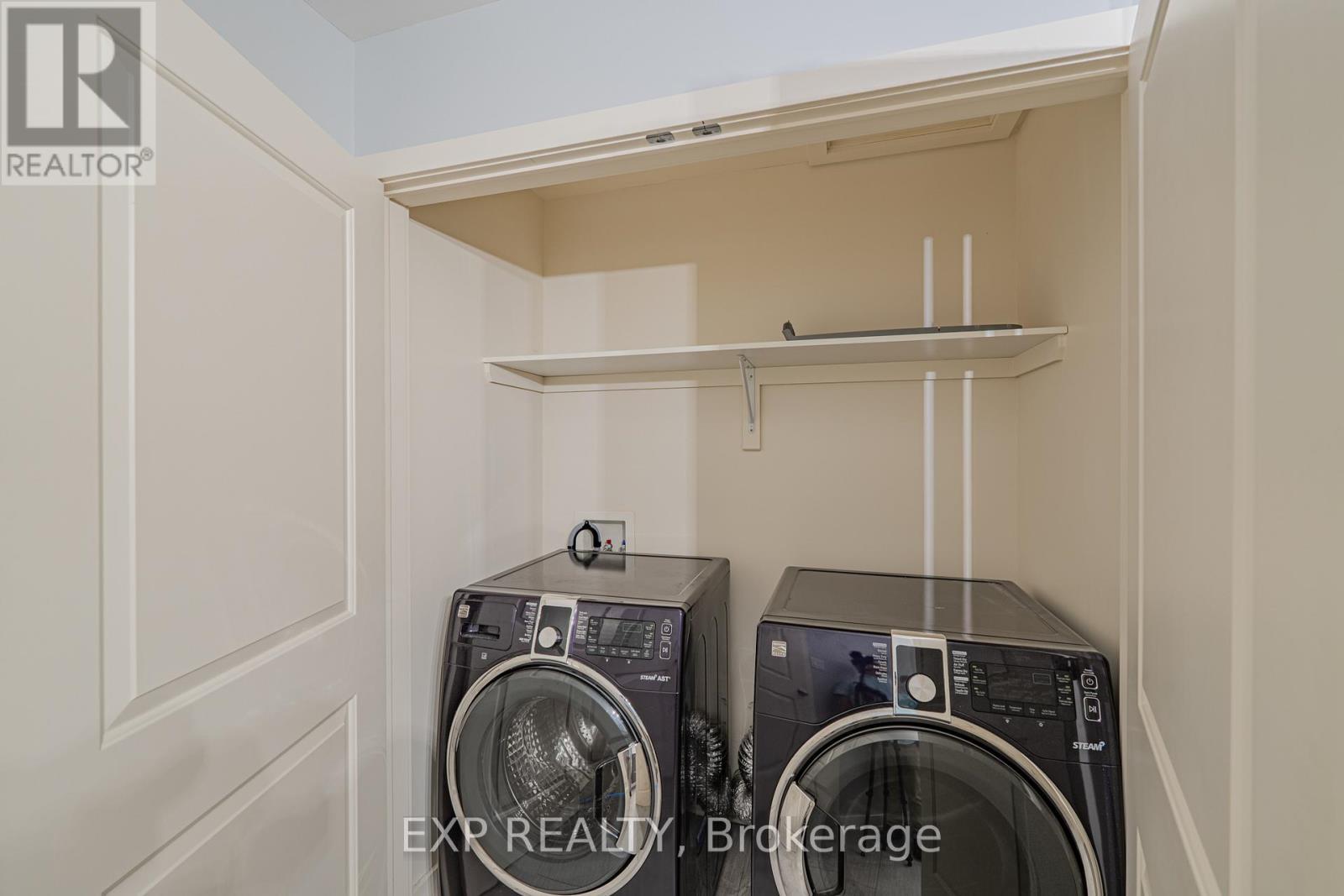 












14 CAMIL STREET

,
Ottawa,




Ontario
K1K0X1

