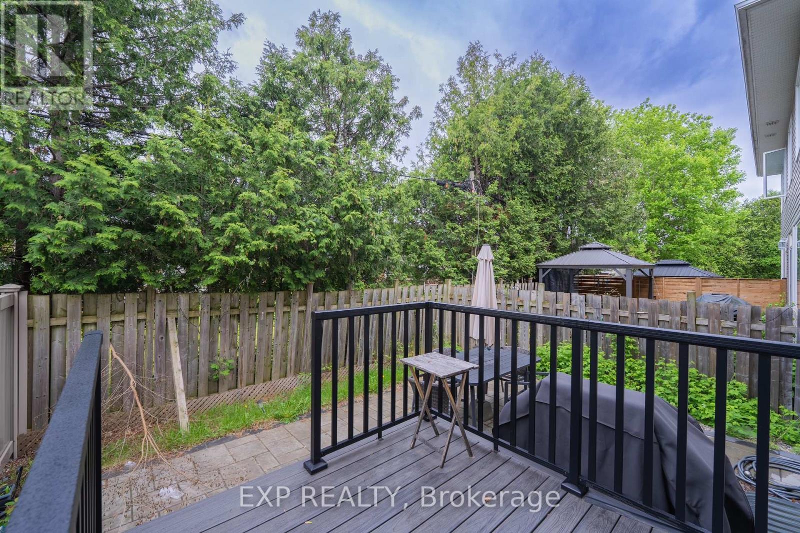 












14 CAMIL STREET

,
Ottawa,




Ontario
K1K0X1

