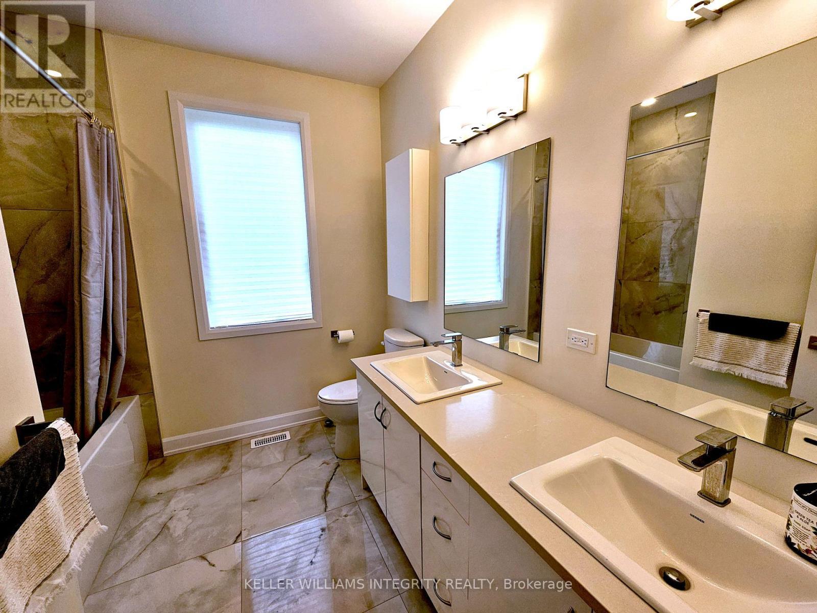 












114 MAPLESTONE DRIVE

,
North Grenville,




Ontario
K0G1J0

