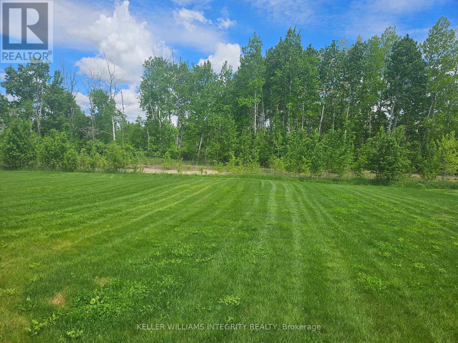 












114 MAPLESTONE DRIVE

,
North Grenville,




Ontario
K0G1J0


