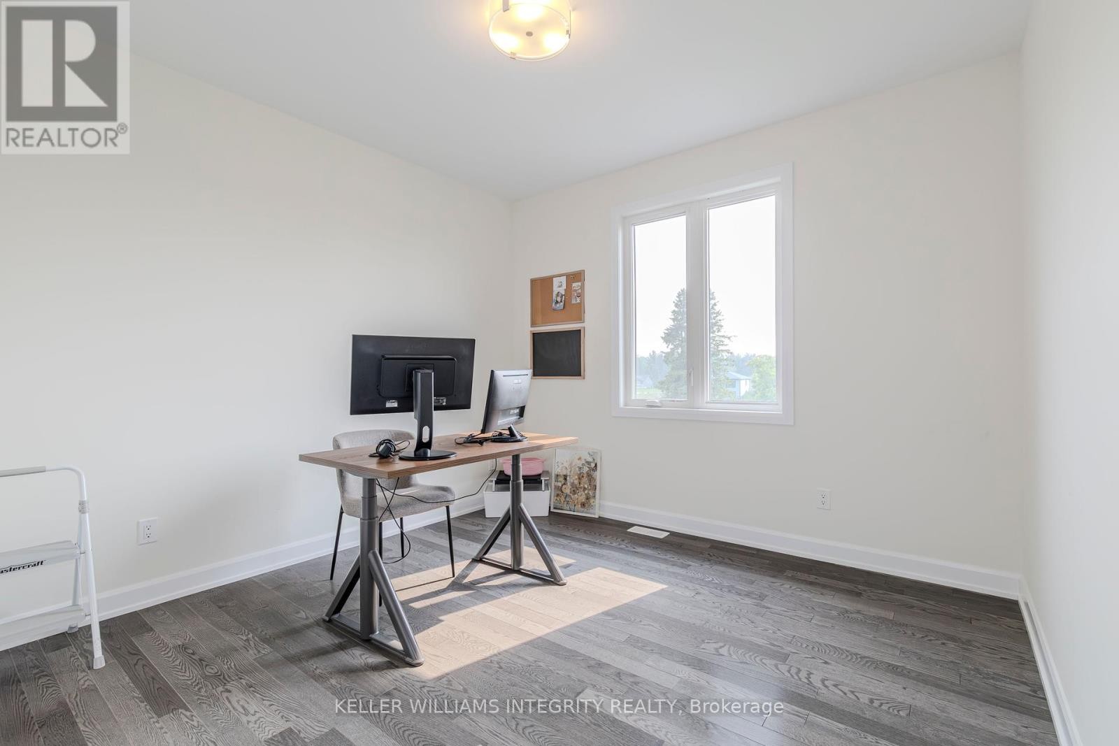 












114 MAPLESTONE DRIVE

,
North Grenville,




Ontario
K0G1J0

