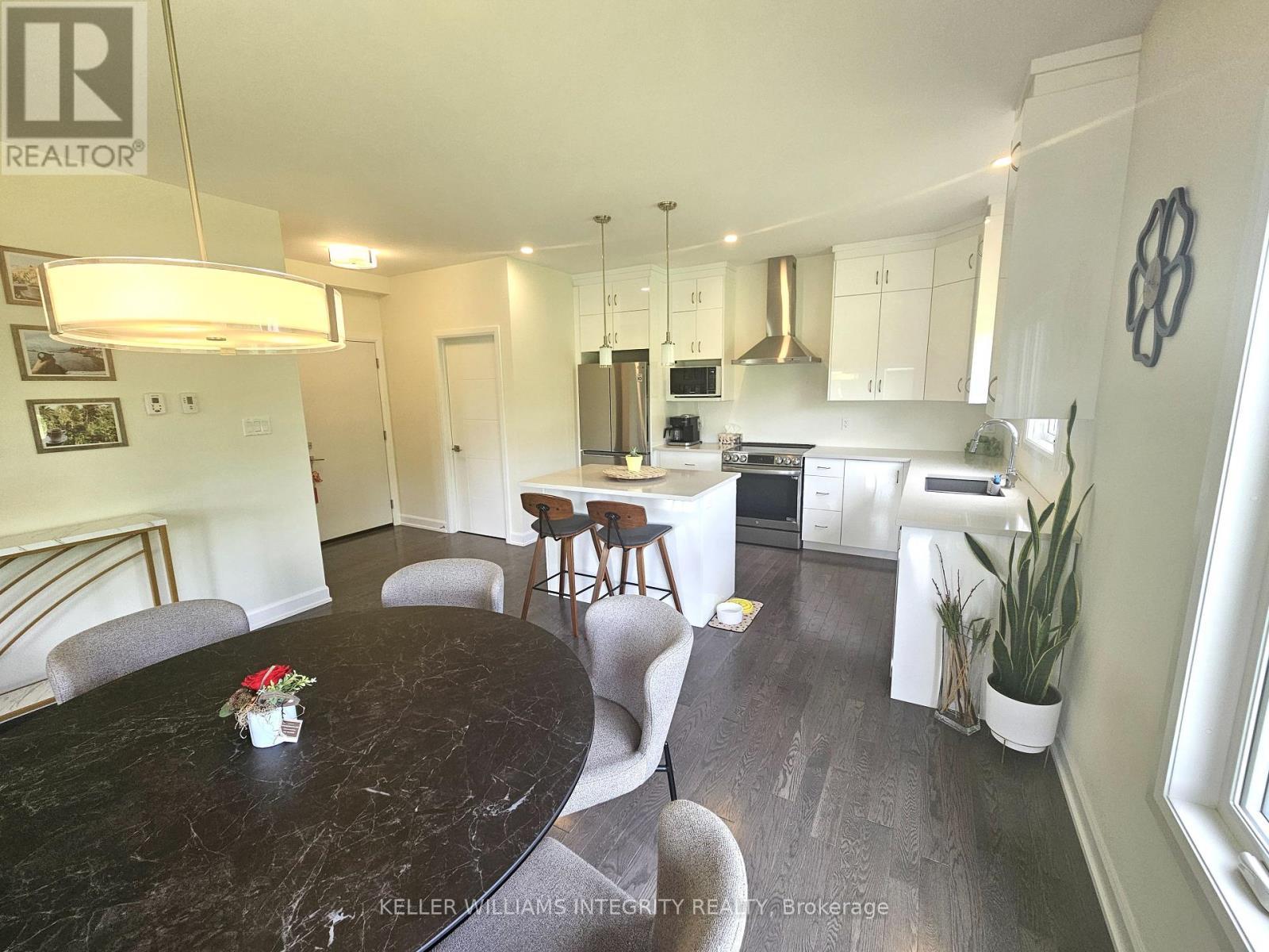 












114 MAPLESTONE DRIVE

,
North Grenville,




Ontario
K0G1J0

