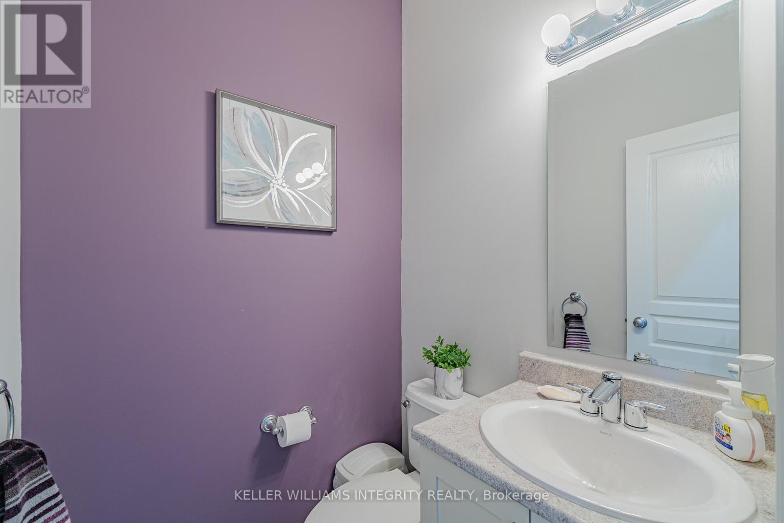 












268 KEYROCK DRIVE

,
Ottawa,




Ontario
K2T0G2

