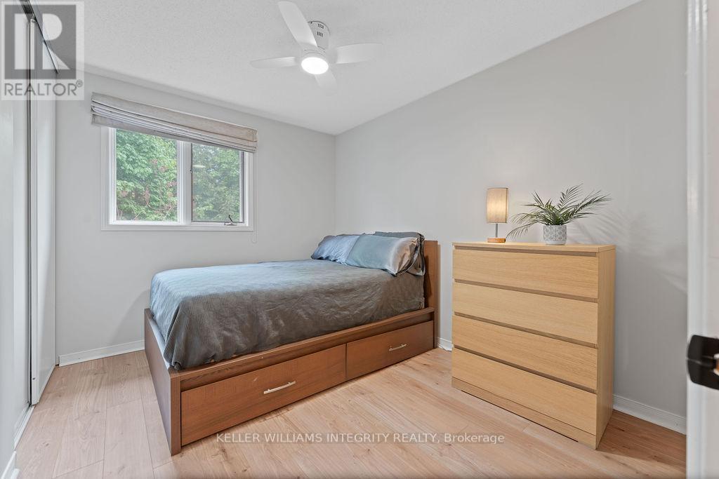 












10 BATON COURT

,
Ottawa,




Ontario
K2L4C8

