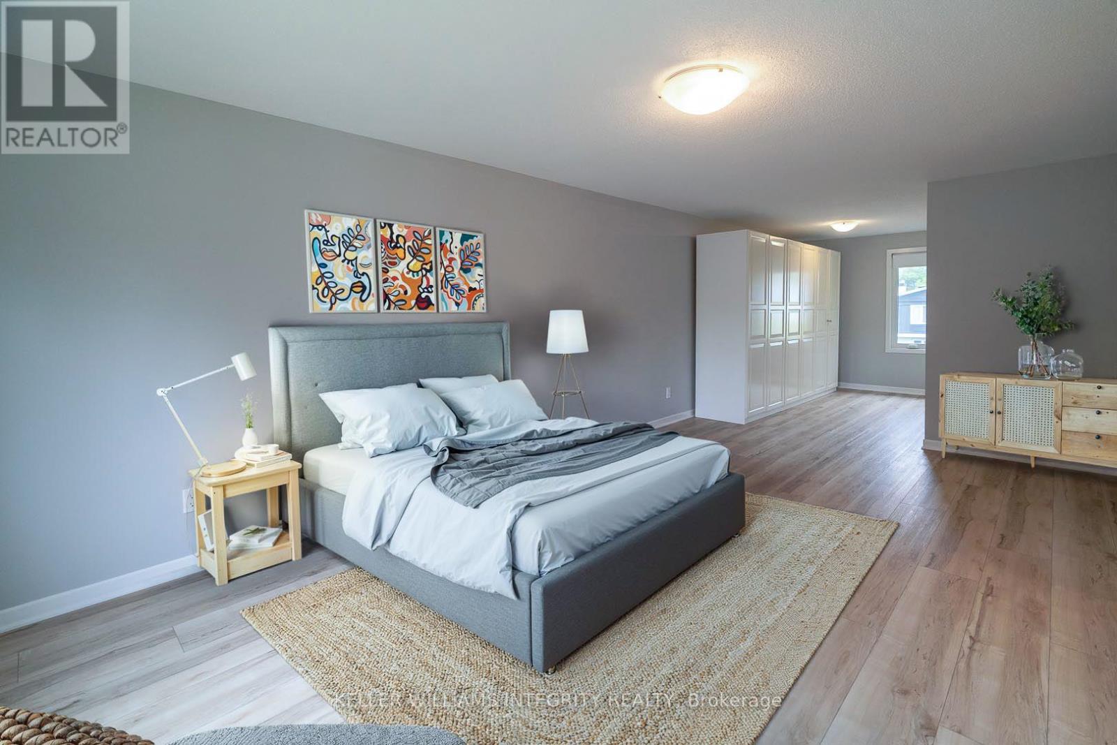 












103 BEAVER RIDGE

,
Ottawa,




Ontario
K2E6E5

