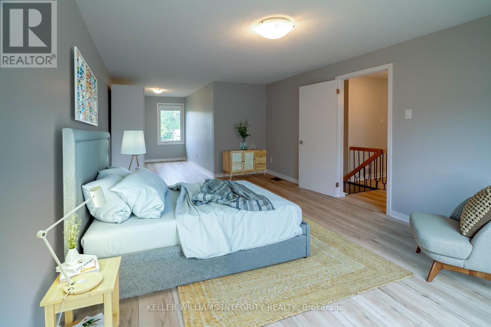 












103 BEAVER RIDGE

,
Ottawa,




Ontario
K2E6E5

