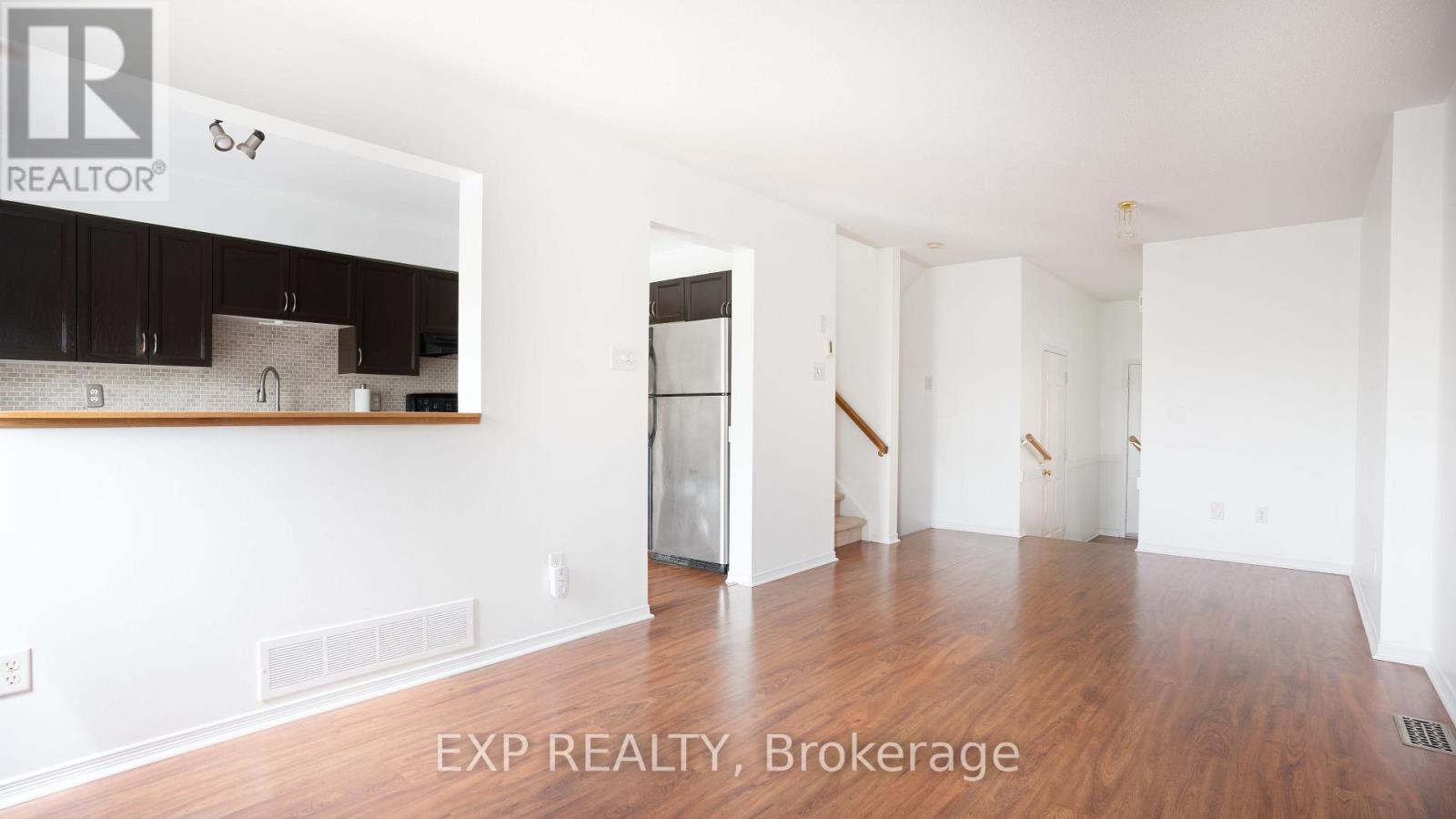 












1640 TRENHOLM LANE

,
Ottawa,




Ontario
K4A4B4

