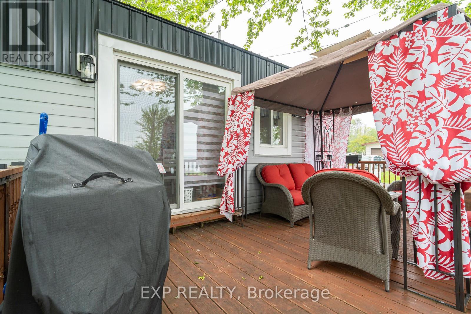 












5 EVERGREEN LANE

,
McNab/Braeside,




Ontario
K0A3L0

