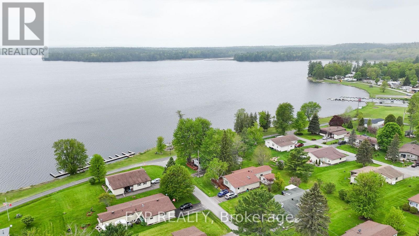 












5 EVERGREEN LANE

,
McNab/Braeside,




Ontario
K0A3L0

