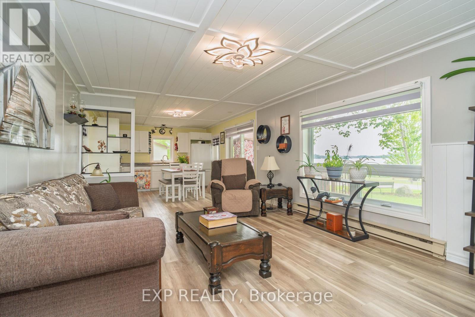 












5 EVERGREEN LANE

,
McNab/Braeside,




Ontario
K0A3L0

