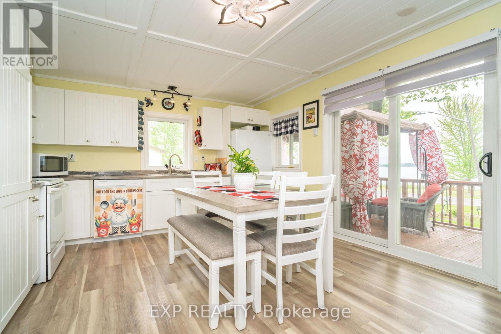 












5 EVERGREEN LANE

,
McNab/Braeside,




Ontario
K0A3L0

