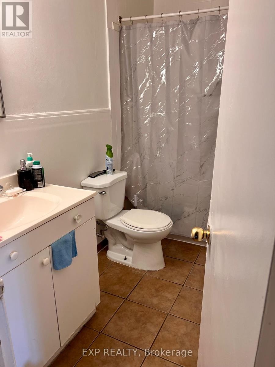 












269 STE ANNE STREET

,
Ottawa,




Ontario
K1L7C3

