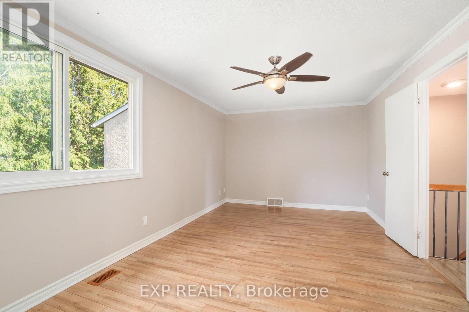 












1332 LASSITER TERRACE

,
Ottawa,




Ontario
K1J8N2

