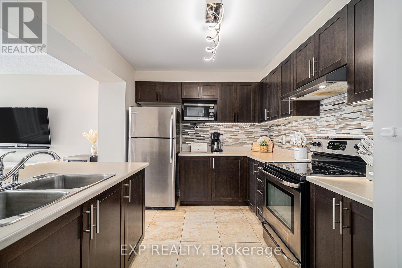 












335 SWEET GRASS CIRCLE

,
Ottawa,




Ontario
K2J5W9

