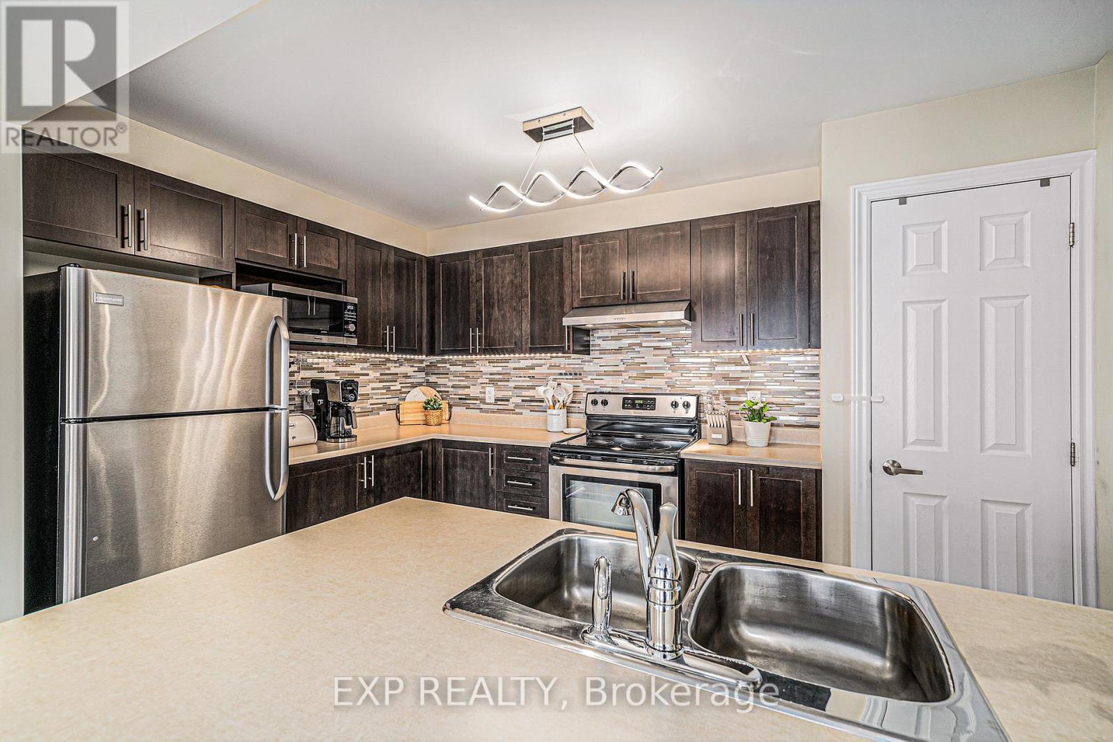 












335 SWEET GRASS CIRCLE

,
Ottawa,




Ontario
K2J5W9

