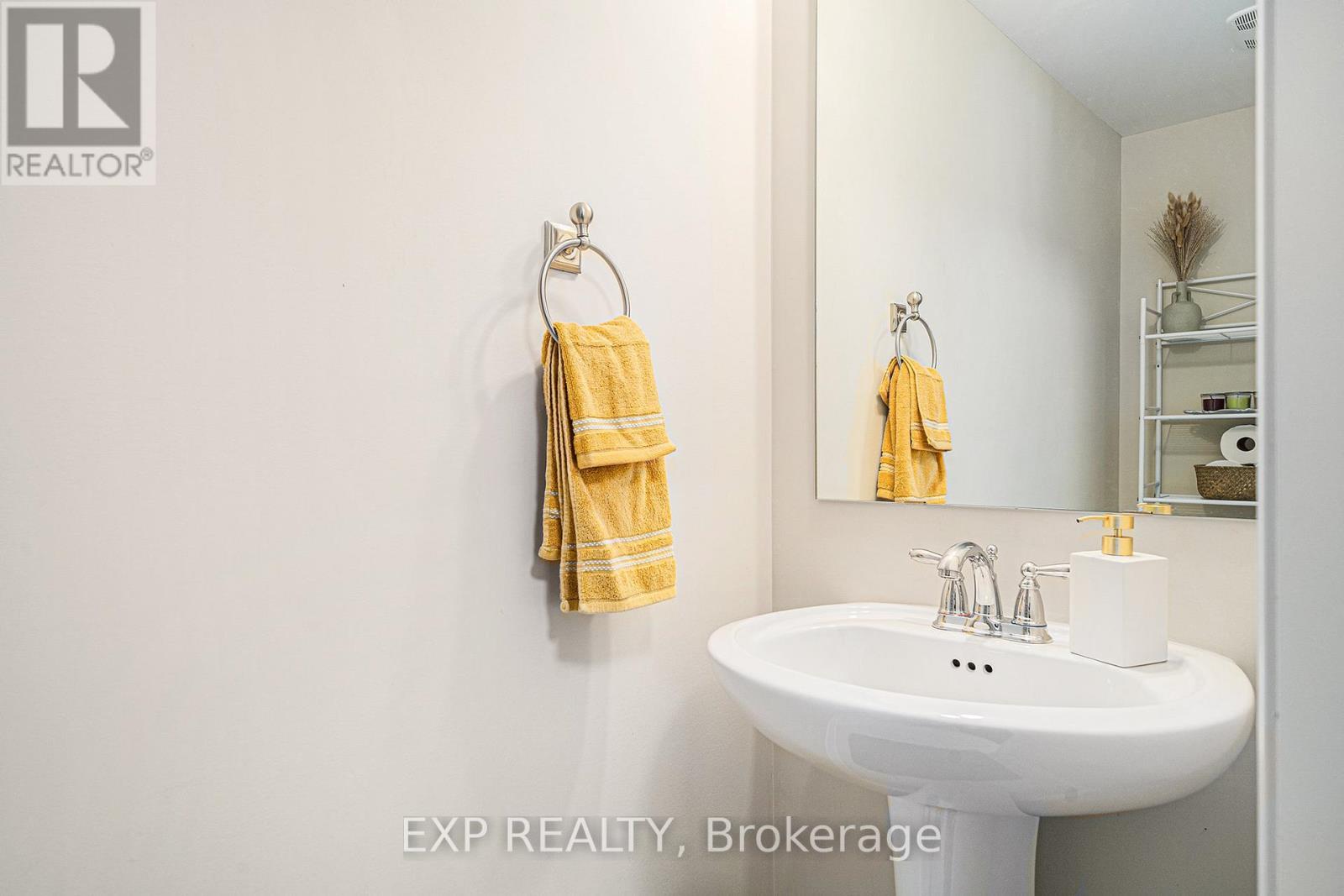 












335 SWEET GRASS CIRCLE

,
Ottawa,




Ontario
K2J5W9

