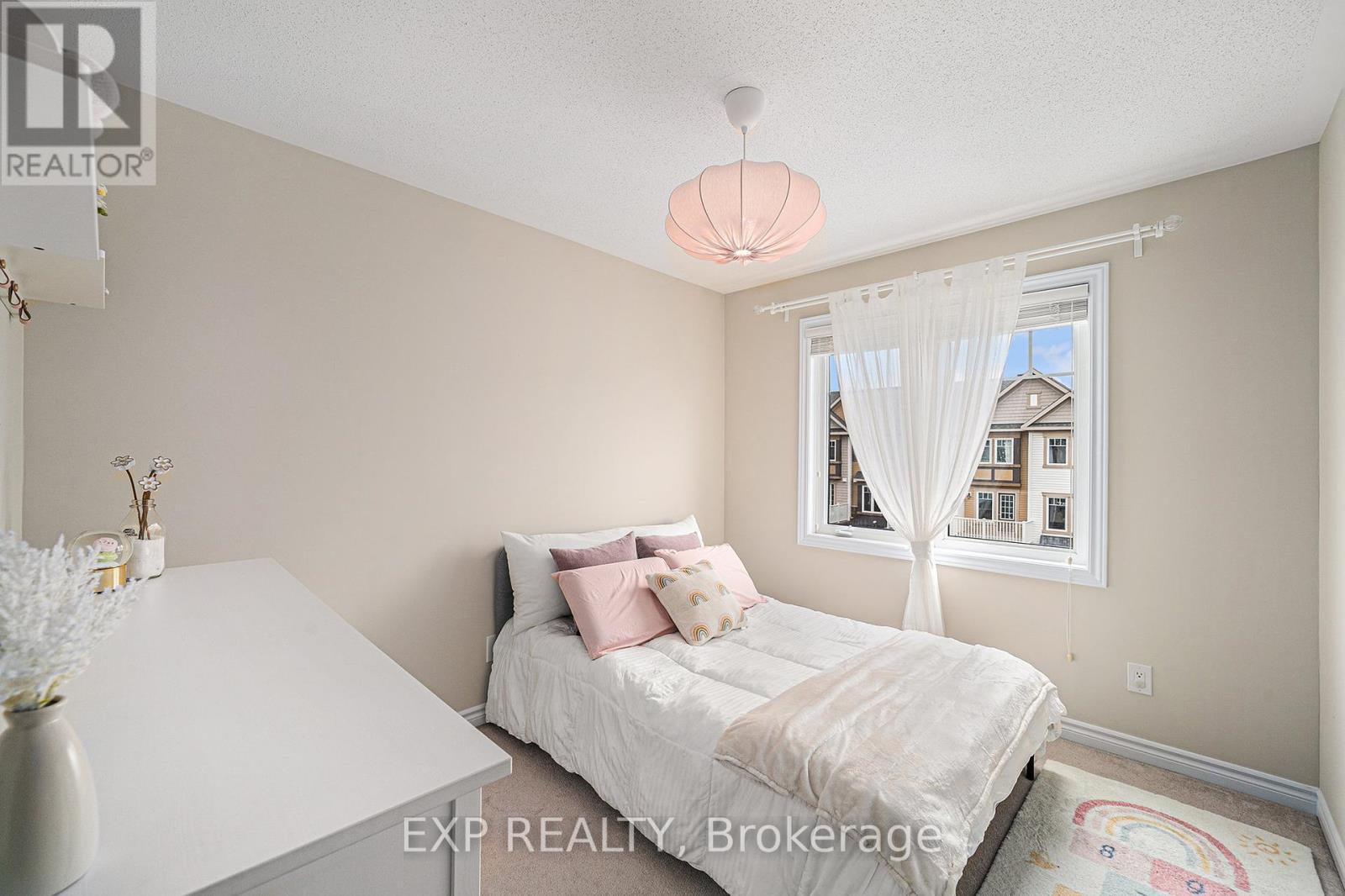 












335 SWEET GRASS CIRCLE

,
Ottawa,




Ontario
K2J5W9

