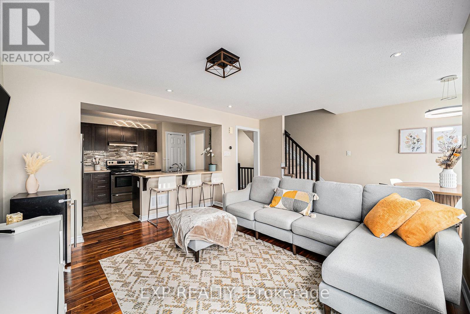 












335 SWEET GRASS CIRCLE

,
Ottawa,




Ontario
K2J5W9

