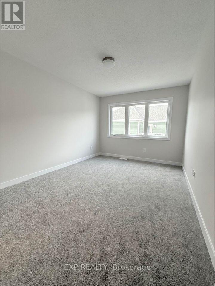 












542 OLDENBURG AVENUE

,
Ottawa,




Ontario
K0A2Z0


