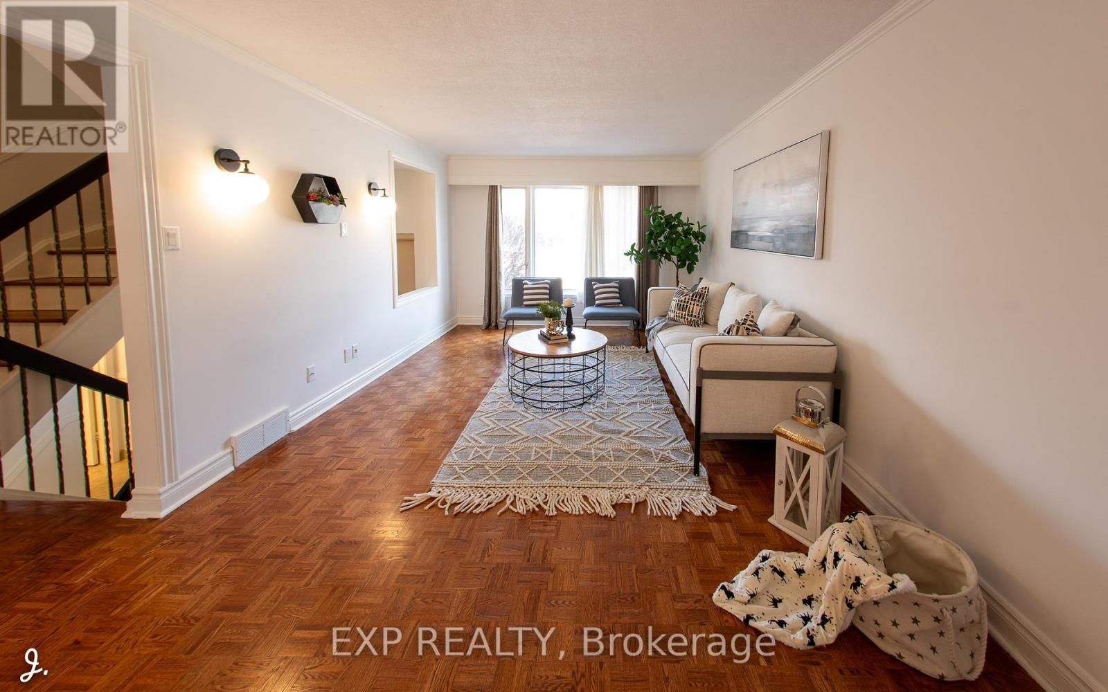 












2772 SPRINGLAND DRIVE

,
Ottawa,




Ontario
K1V6M4


