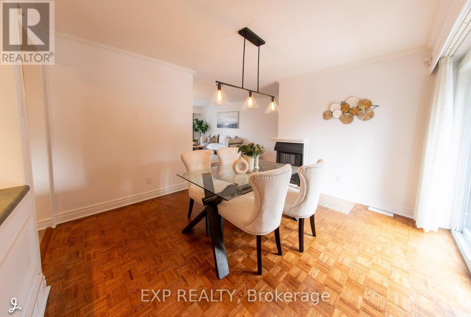 












2772 SPRINGLAND DRIVE

,
Ottawa,




Ontario
K1V6M4

