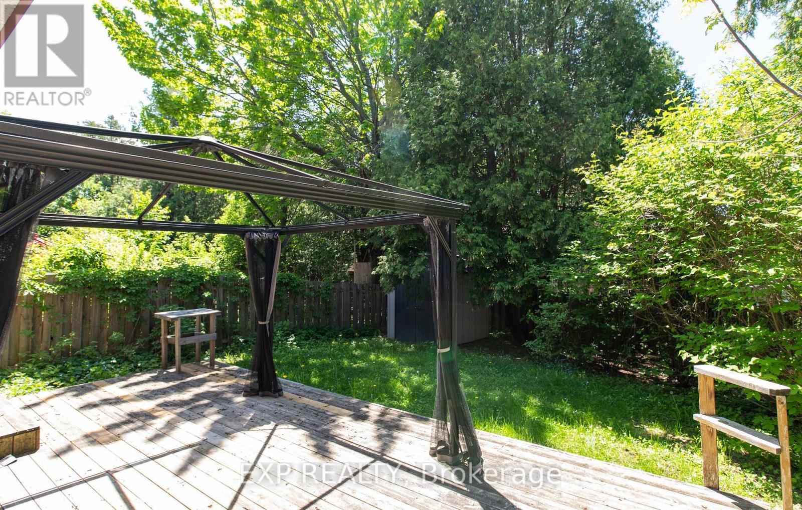 












2772 SPRINGLAND DRIVE

,
Ottawa,




Ontario
K1V6M4

