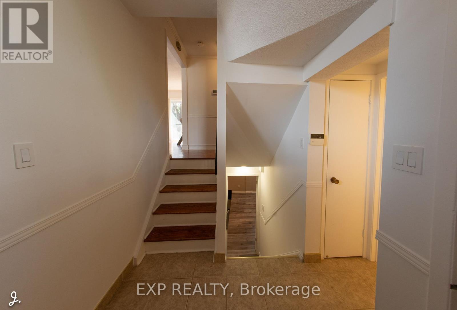 












2772 SPRINGLAND DRIVE

,
Ottawa,




Ontario
K1V6M4

