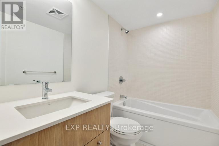 












301 - 29 ROBINSON AVENUE

,
Ottawa,




Ontario
K1N8N8

