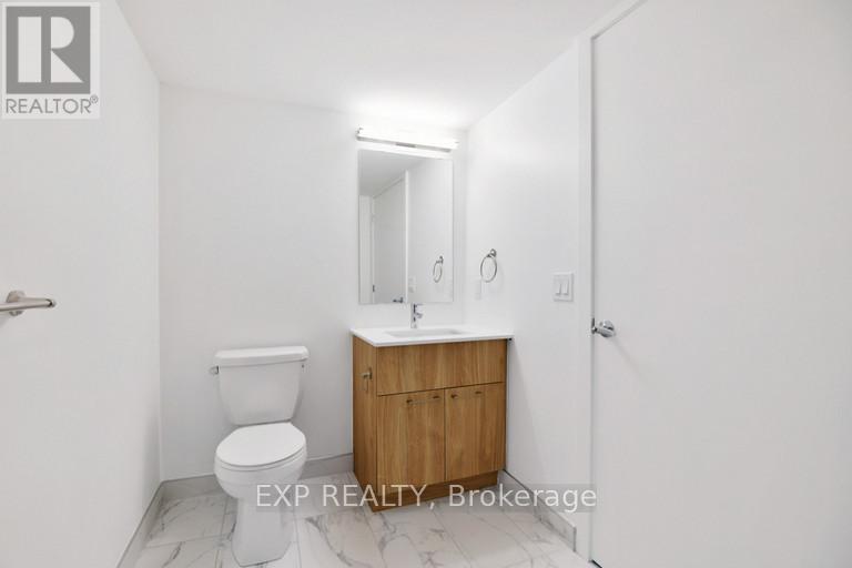 












301 - 29 ROBINSON AVENUE

,
Ottawa,




Ontario
K1N8N8


