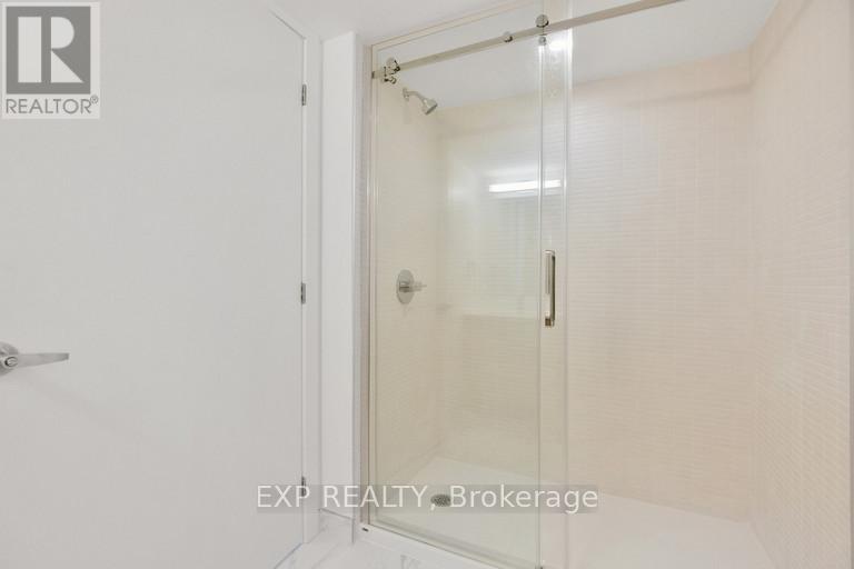 












301 - 29 ROBINSON AVENUE

,
Ottawa,




Ontario
K1N8N8

