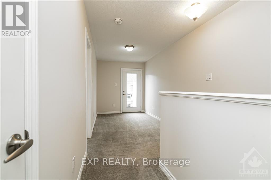












1168 CHAPMAN MILLS DRIVE

,
Ottawa,




Ontario
K2J6T6

