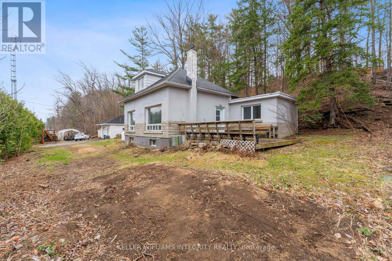 












3722 ST JOSEPH BOULEVARD

,
Ottawa,




Ontario
K4A0Z5

