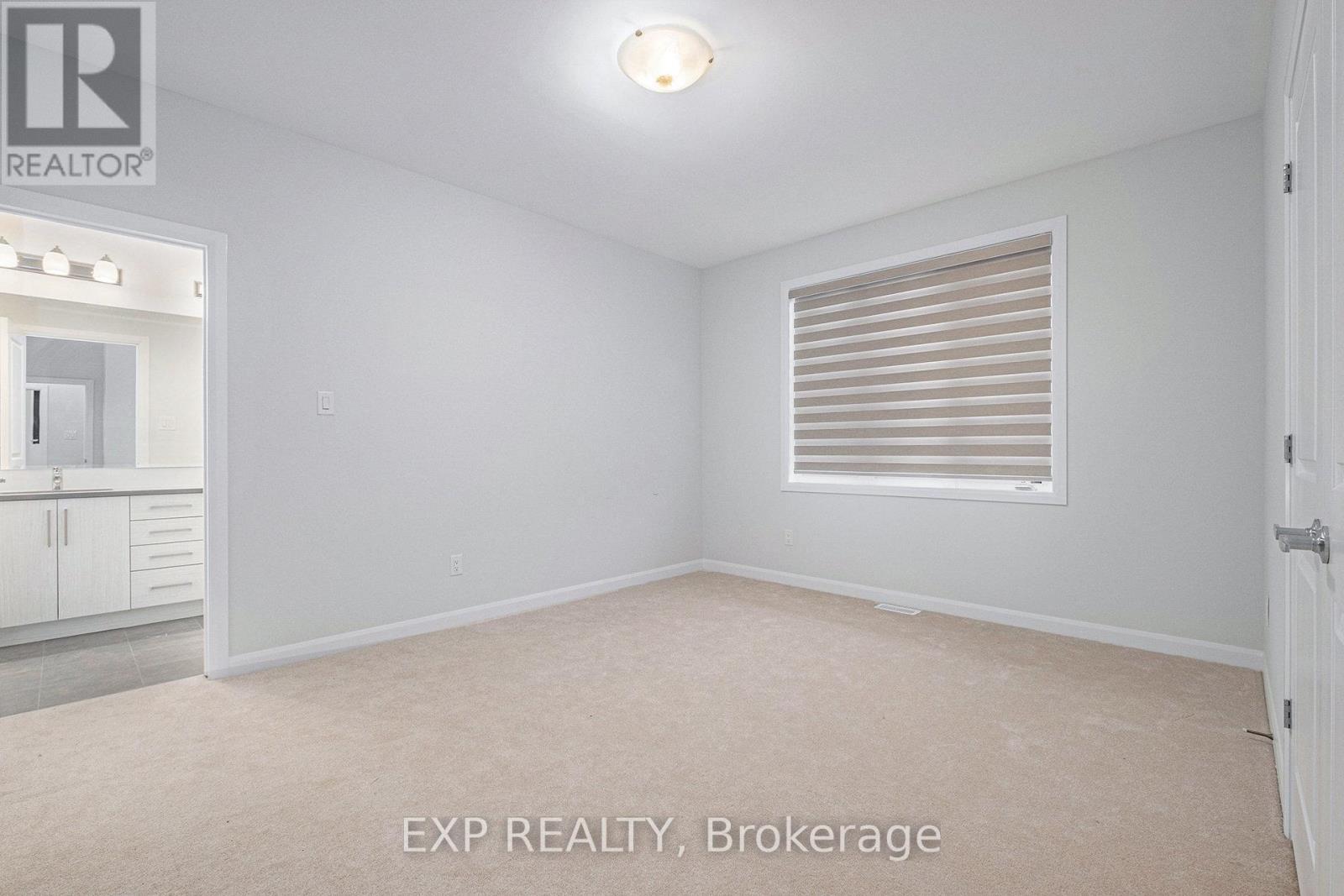 












528 ANCHOR CIRCLE

,
Ottawa,




Ontario
K4M0X5

