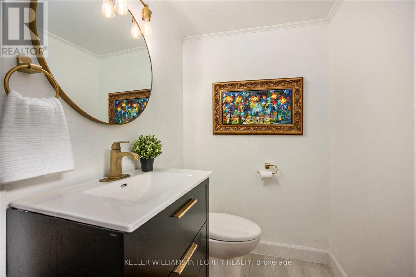 












1244 TARA DRIVE

,
Ottawa,




Ontario
K2C2H5


